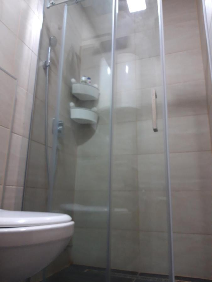 Vilovski Belgrado Buitenkant foto